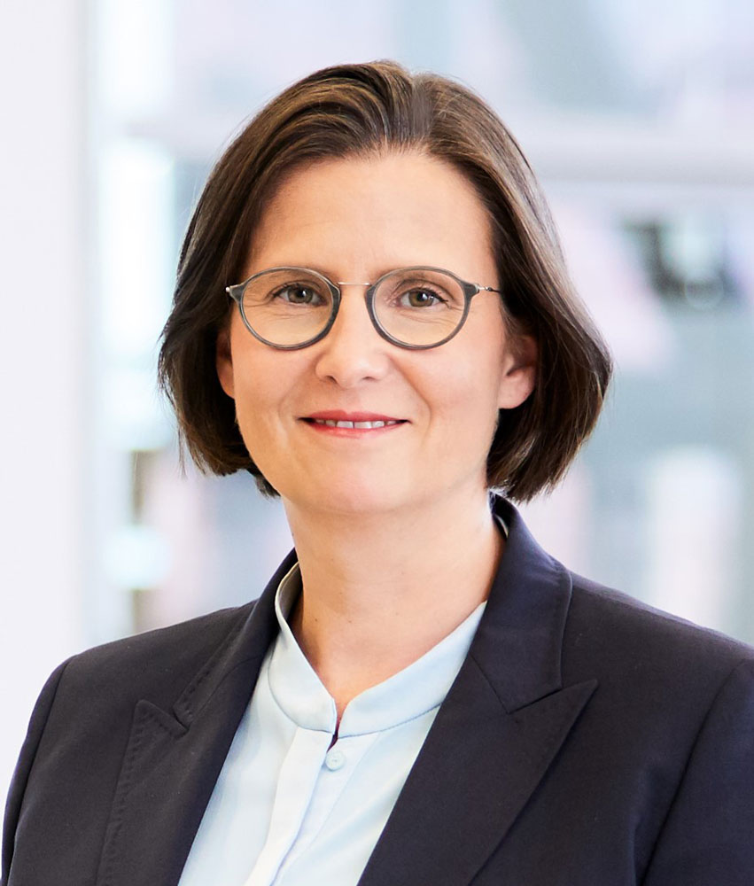 Constanze Hufenbecher, Finanzvorstand und Vorstandsmitglied der Lufthansa Technik AG