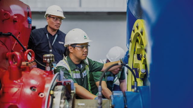 In the Philippines, two hydropower plants use the Voith HyService Spare Parts offering in different ways