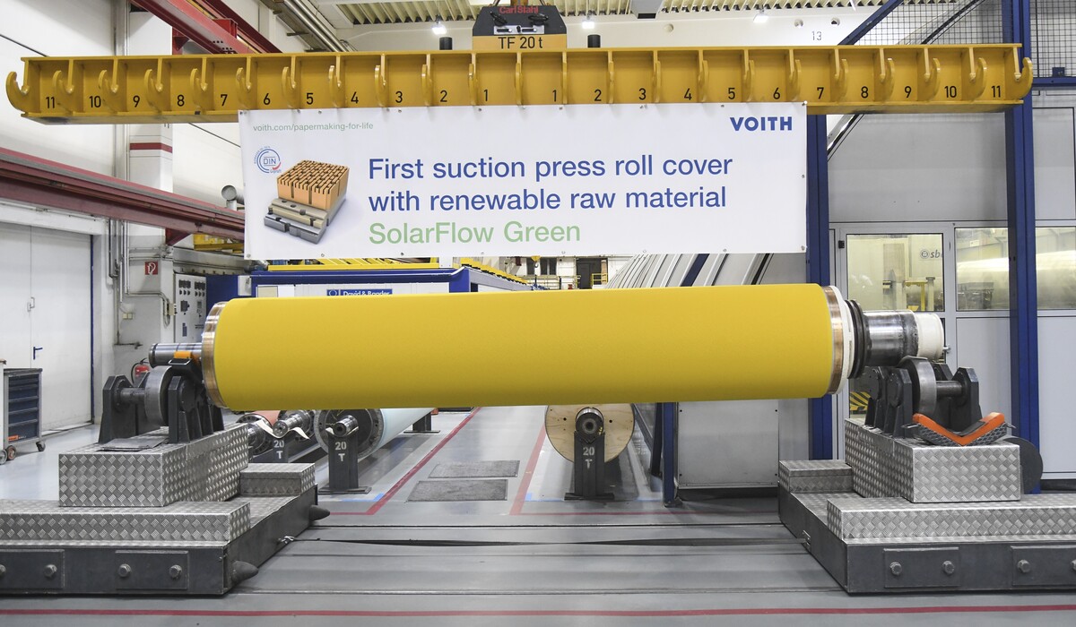 SolarFlow Green from Voith is the first suction press roll cover to be certified according to DIN CERTCO for biobased products.