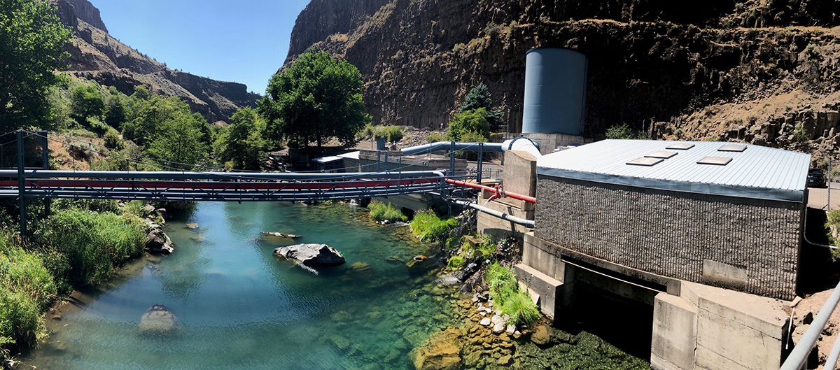 Deschutes Valley Water District (DVWD) is nearing the completion of the installation of a new horizontal Francis turbine from Voith.