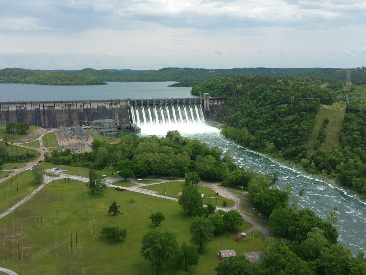 The U.S. Army Corps of Engineers (USACE) awarded Voith Hydro a nearly $50 million contract to modernize the turbines and generators at the Norfork Dam in Baxter County, Arkansas.