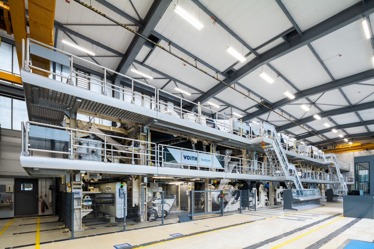 With the modernized pilot coater in Heidenheim, Voith enables extremely flexible pilot tests for all grades of coated papers.