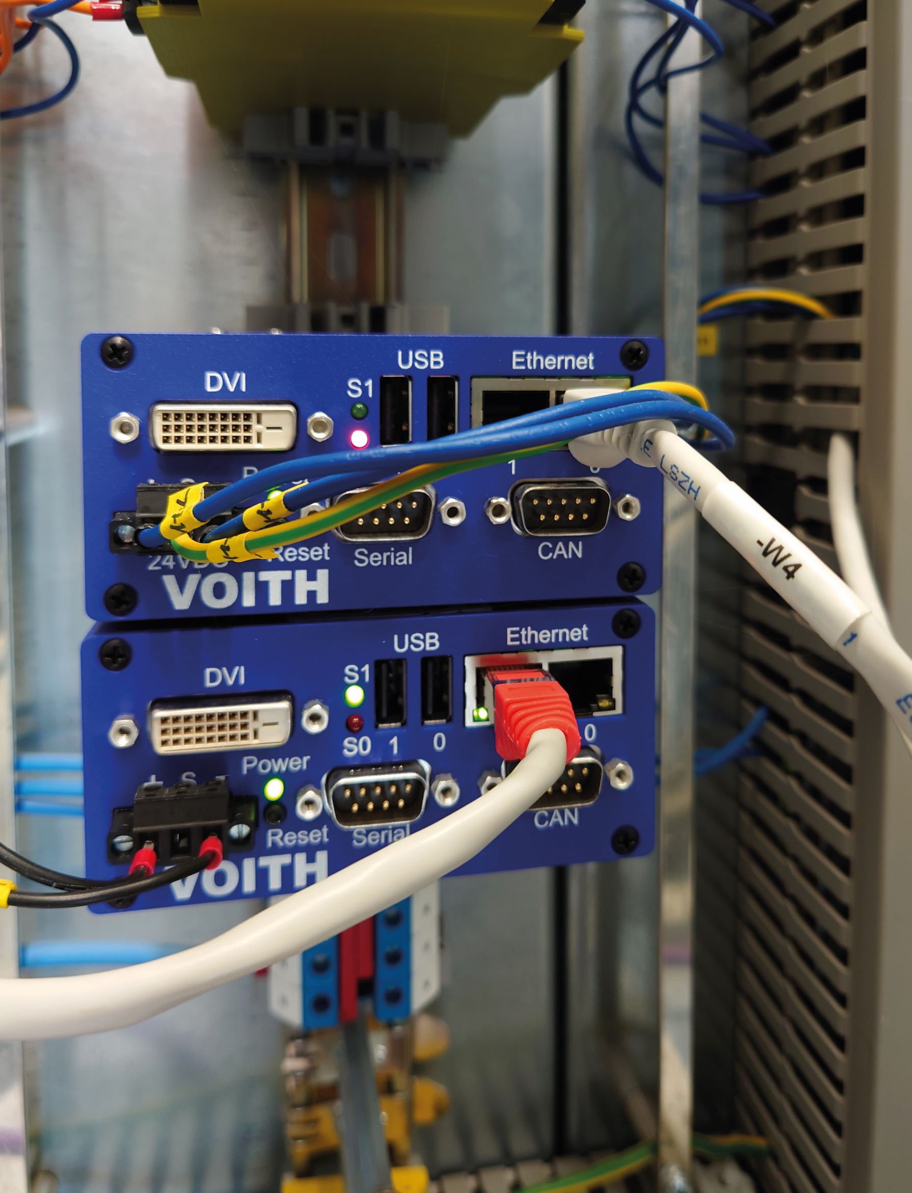 The starter kit includes the hardware to be installed at site  – The configuration of the system is completed by Voith experts
