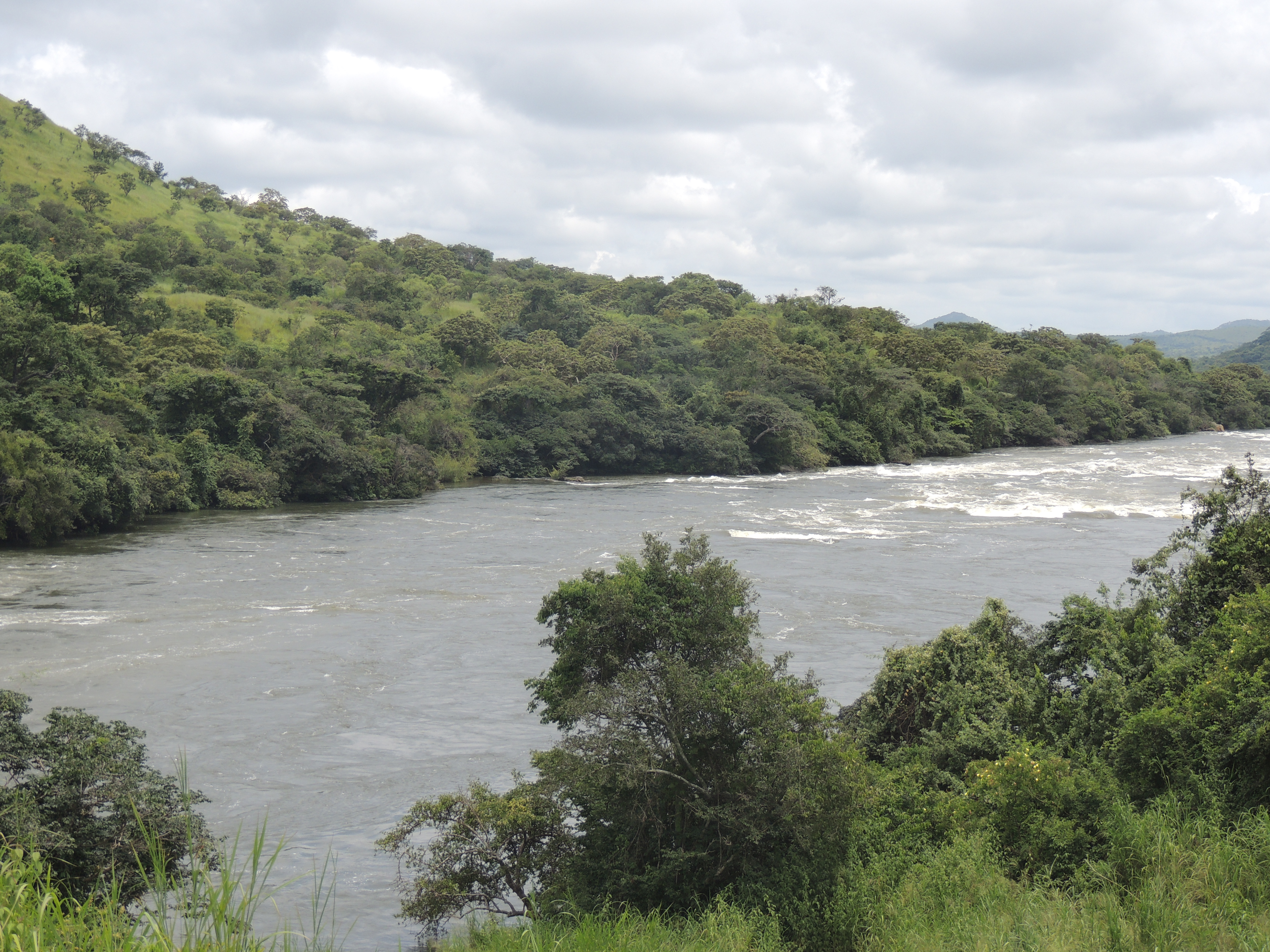 Kwanza river in the Kwanza Norte province